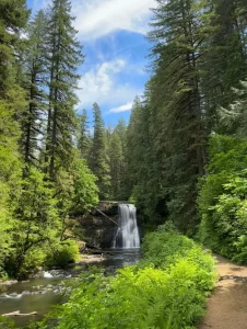 Oregon waterfalls